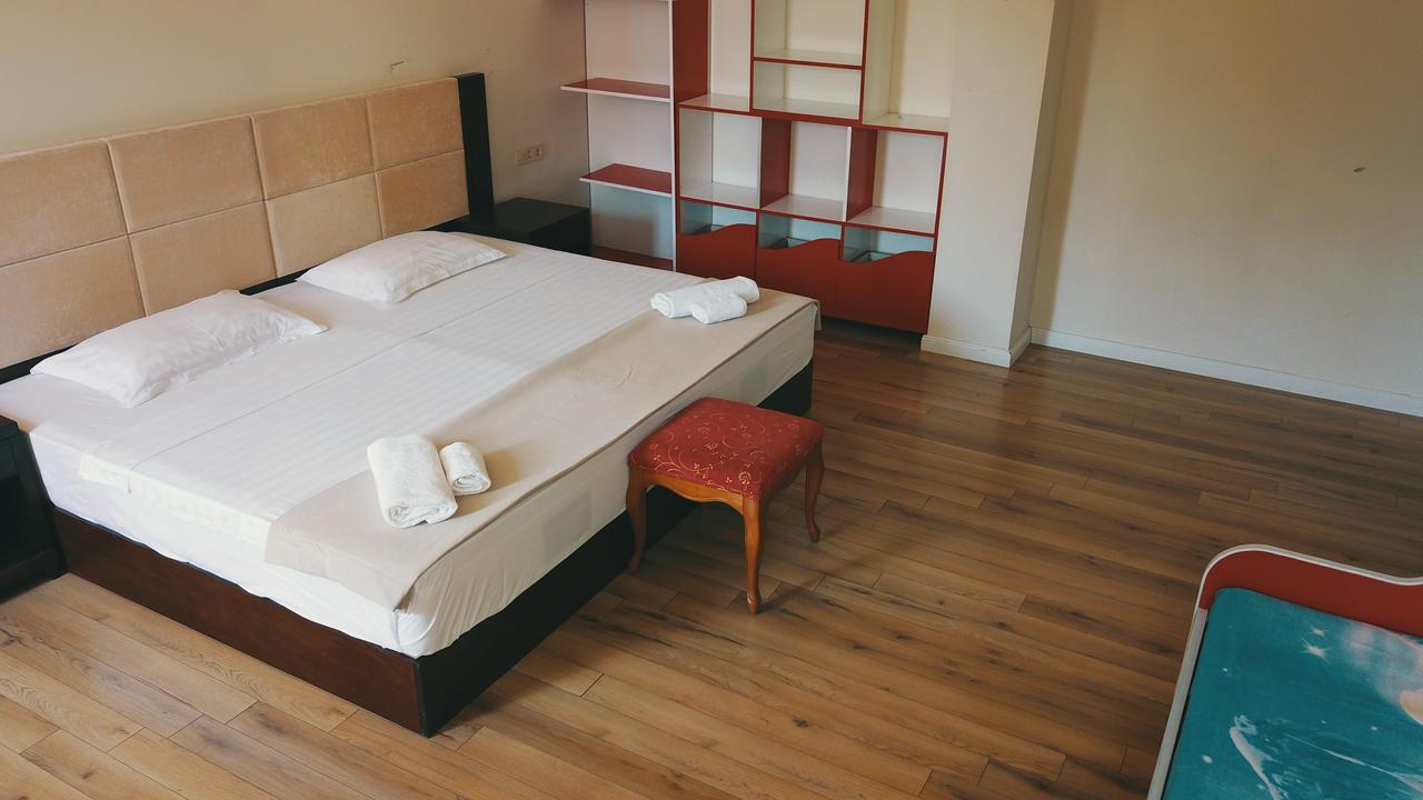 Belgrade Rustaveli Hotel Kobuleti Kültér fotó