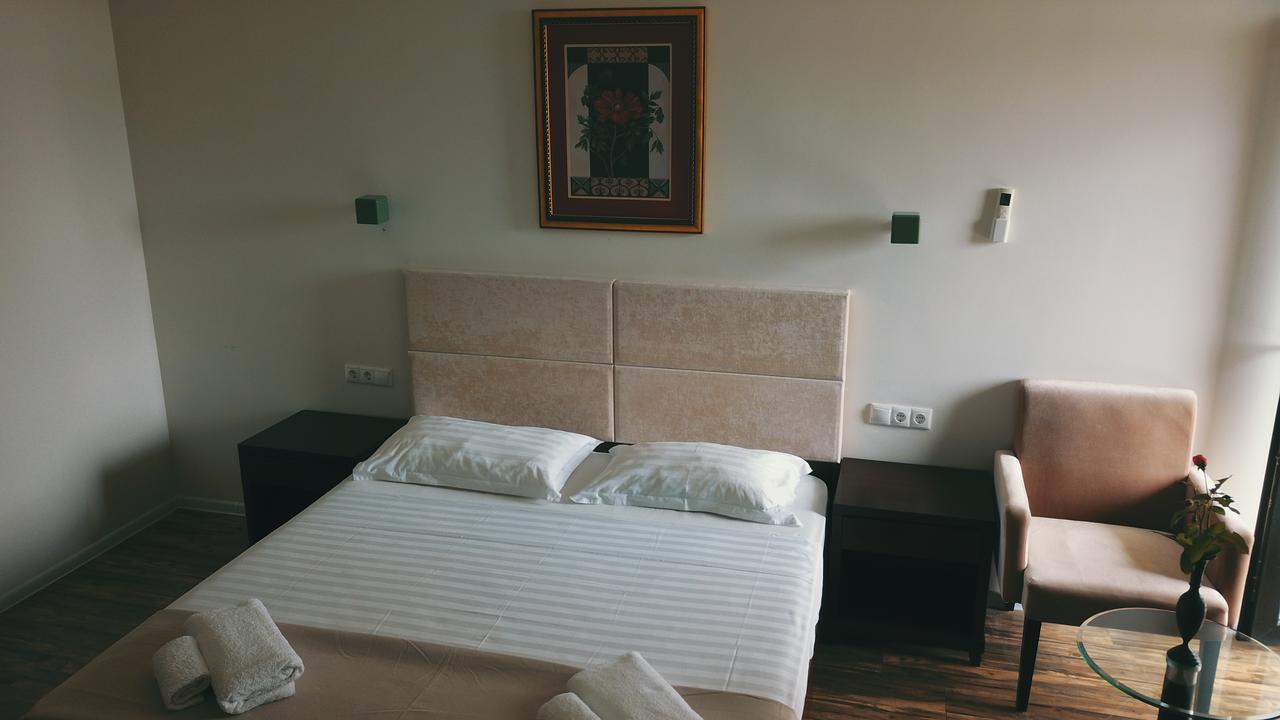 Belgrade Rustaveli Hotel Kobuleti Kültér fotó